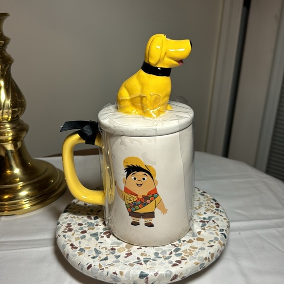 Rae Dunn Adventure Buddy coffee/tea mug with topper - Picture 2 of 5